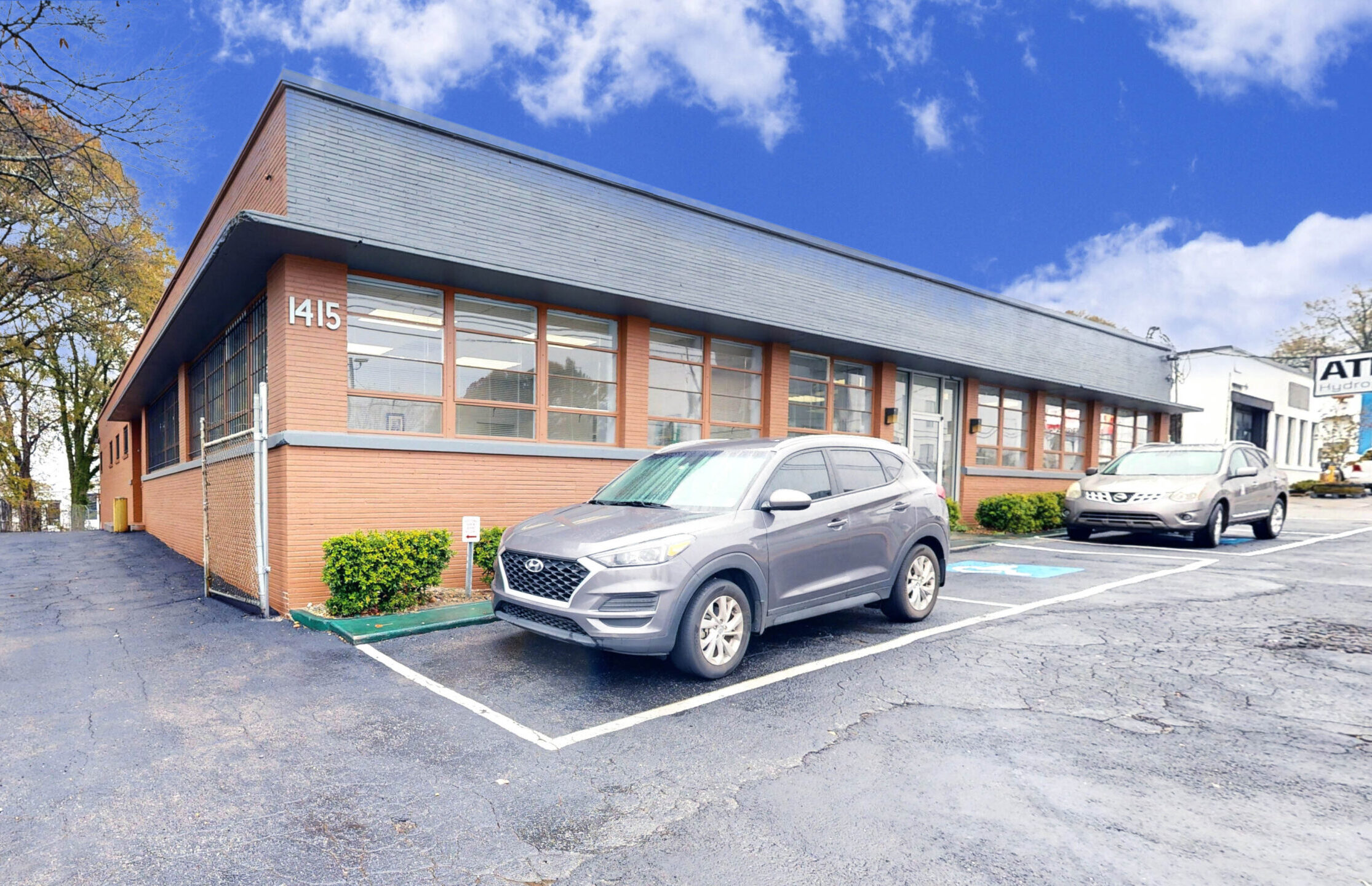 1415 Howell Mill Rd NW, Atlanta, GA 30318